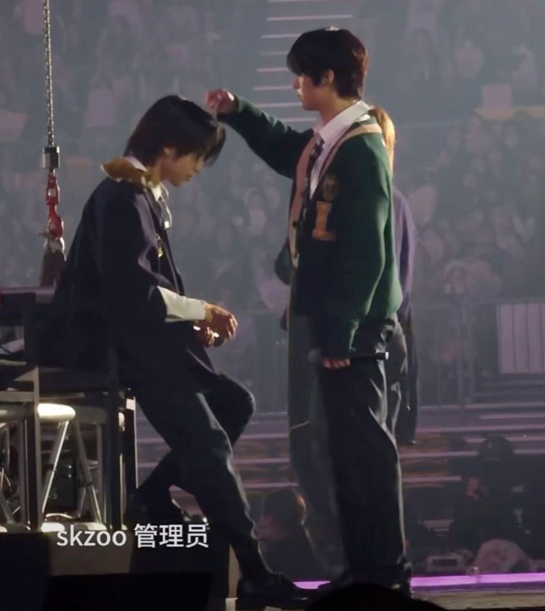 misohyeju tweet picture