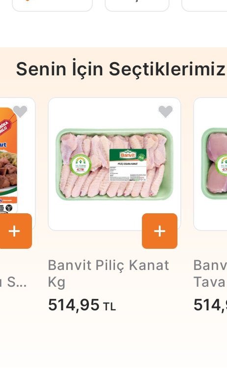 cihatkomut's tweet photo. 👉 Devlet El Koydu Diye Çığırtkanlık Yapan YVŞKLAR!!!

📌 Pekâlâ neden?

İşte burada bile devlete saldıran çakal sürüleri, devletin artık bunlara müdahale etmesinden rahatsız!

Öyle ya…

Enflasyonun yüzde 30-35 olduğu bir ülkede, altı ay önce 139 lira olan kanat bugün 500 lira oluyorsa, bu durumdan rahatsız olanların işine geliyor demekti!

Çünkü pandemiden bu zamana kadar gerek enflasyonu gerek döviz kurlarını da hesaplarsanız, Türkiye’de başta gıda fiyatları olmak üzere bugünkü fiyatların üçte biri seviyesinde olması gerekiyordu.

Gıda fiyatları diğer tüm zamlara domino etkisi yapıyor diye binlerce kere yazdık, söyledik.

Aslında bugün yapılan doğrudur. Fakat bu hamle çok daha önce yapılmalıydı. Hatta devlet çok geç kaldı.

Zamanında yapılsaydı bugün Türkiye’de hiçbir şey bu kadar zamlanmazdı.

Şu anda yapılan doğruya isyan edenlerin asıl korkusu milletin rahatlamasıdır.

Enflasyonun düşmesi, gıda fiyatlarının düşmesi ve devletin bu çakallara müdahale etmesi; Erdoğan iktidarını yıkmak isteyenlerin planlarını bozuyor.

Yıllardır muhalefetin ve muhaliflerin özellikle gıda fiyatlarındaki bu spekülasyonları yönettiğini düşünen biri olarak açık ve net belirtmek isterim ki; devlet dün bunlara sessiz kalarak yanlış yapıyordu. Asıl bugün yaptığı, geç de olsa doğru hamledir.

Sayın Akın Gürlek bugün;

Banvit,
Akpiliç,
Bakpiliç,
Aspiliç,
Bupiliç,
Erpiliç,
Gedik Pazarlama,
Hastavuk,
Keskinoğlu,
Şenpiliç,
Orvital,
Aypi ve
Lezita

isimli şirketlere kayyum atamıştır.

Sayın Gürlek’in bu takdire şayan hamlesi için şükranlarımı sunuyorum.

Var olsun.

Aynı hamlenin diğer gıda sektörlerindeki şirketlere de yapılmasını ümit ediyorum.

Bu iktidarın çözmesi gereken iki temel sorun vardı ve bu elzemdi.

Birincisi market ve gıda terörü,

İkincisi emekli maaşları.

Bu iki sorun çözüldüğü gün, erken seçim diye bağıranlar bile seslerini kesecektir. Çünkü onlar da biliyor ki bu iki sorun çözüldüğünde Erdoğan en az yüzde 55-60 oyla yeniden seçilir.

Tekrar teşekkürler, tebrikler Sayın Bakan. Adamsın Adam 

@abakingurlek 
#sondakika

#marketterörü 

@RTErdogan 
@iletisim 
@burhanduran