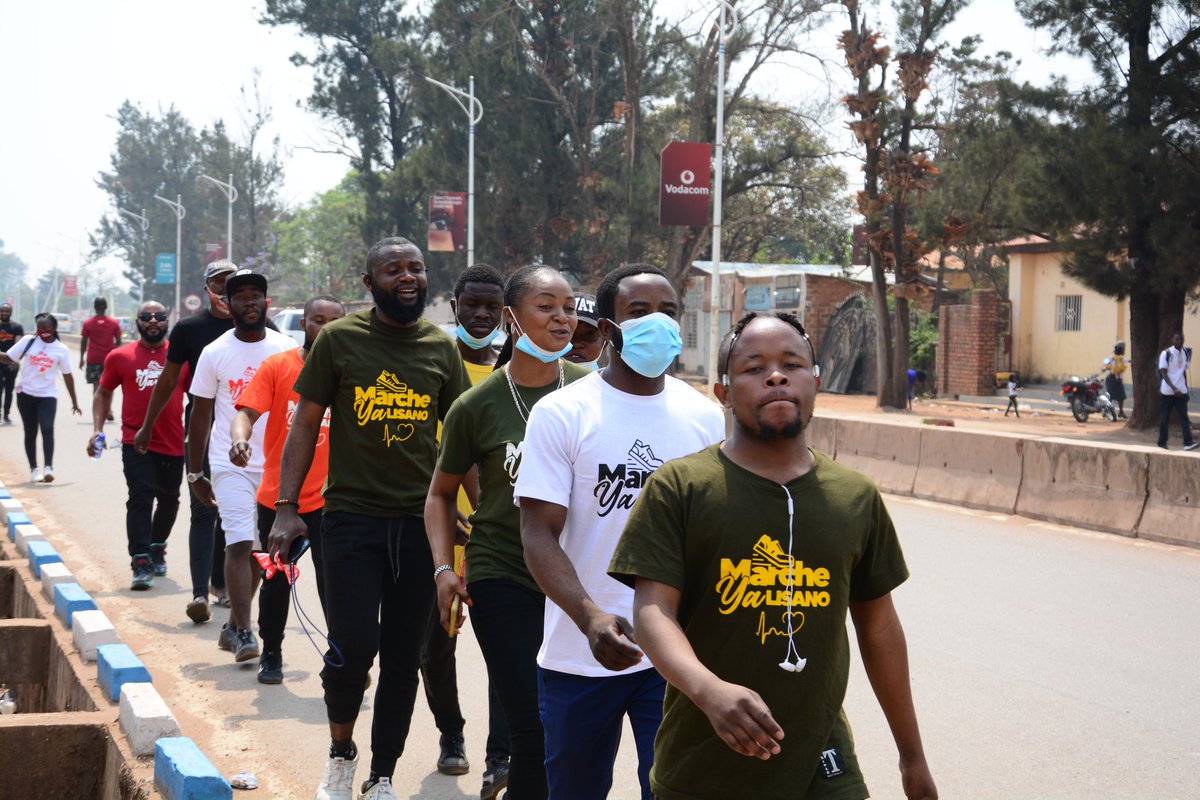 amisi_asmide's tweet photo. Kinshasa se prépare. #Toi_aussi ?  
La #3ème Édition de #Marche_Ya_LISANO débarque le 30.06.2026.  
Pour seulement 10$, ton polo officiel + ta première consommation sont déjà payés.  
Plus qu’un event : un mouvement.  
Ne viens pas raconter, viens vivre.  
#Infos & réservation : #Asmideamisi +243995558634