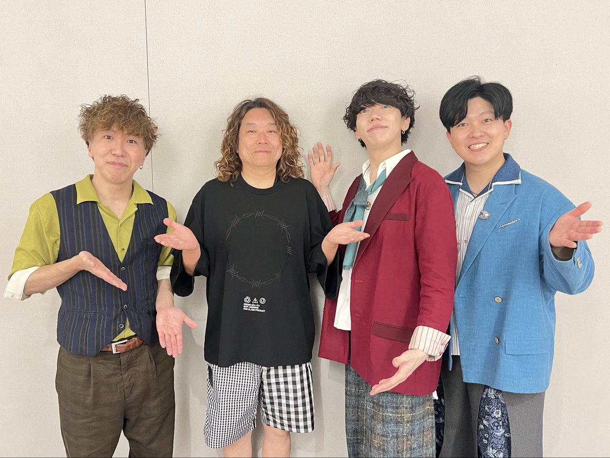 TAGOOOOO's tweet photo. 本日はsumikaのライブへ！MCで、TAGO STUDIOでレコーディングされた大ヒット曲「Lovers」の誕生秘話を話してくれて嬉しかった。会場はずっと大合唱！sumikaがどれほどファンの皆様に愛されているか、改めて実感した素晴らしい夜でした。
感動をありがとうございました！！

#sumika #TAGOSTUDIO https://t.co/Kg3wzqT4ry