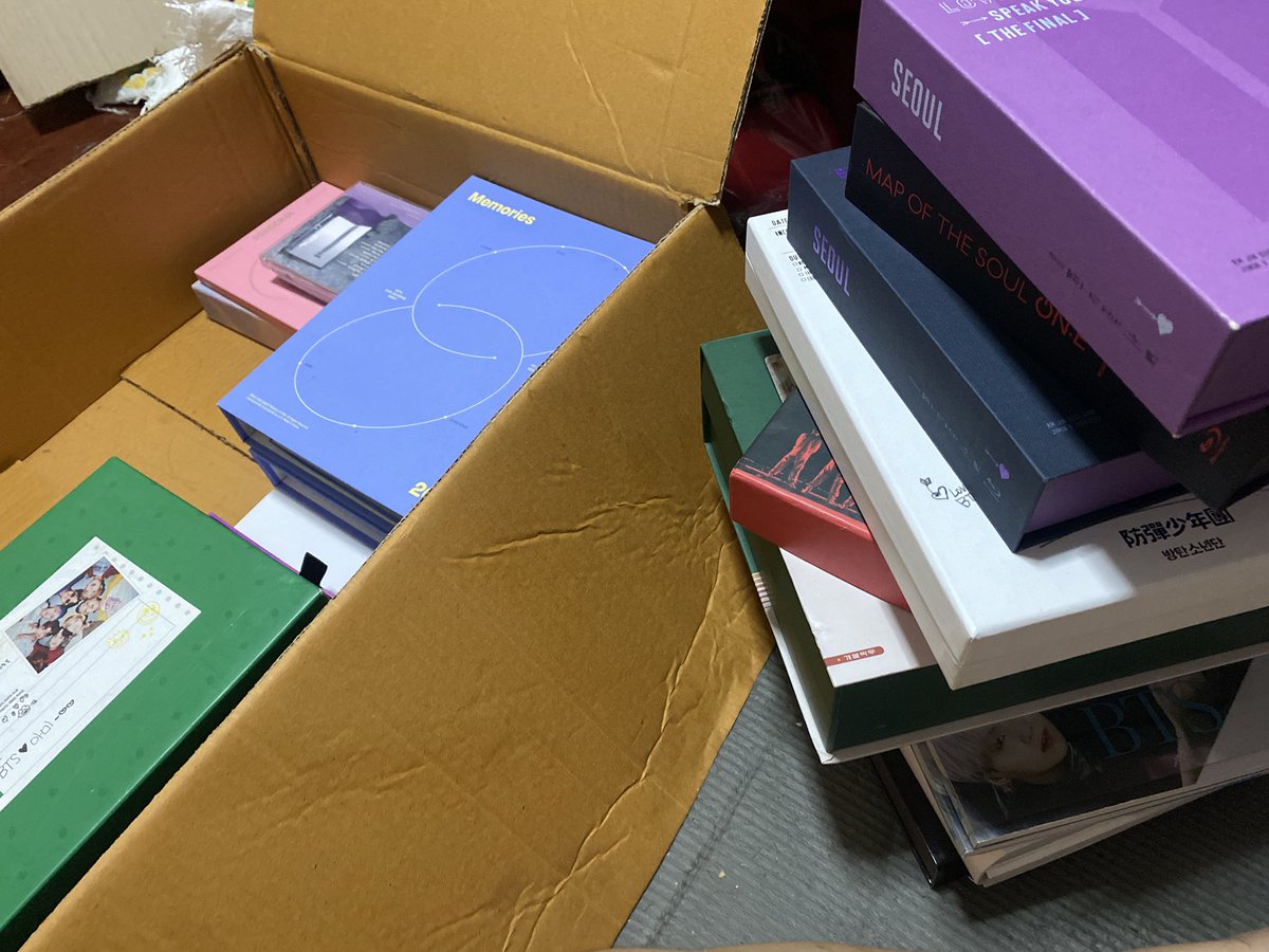 iamondddd_d's tweet photo. ปล่อยของสะสมเลิกเก็บแล้วค้าบ
ไม่เกิน1000บาทคับ #ตลาดนัดบังทัน https://t.co/YrWPBySvVq