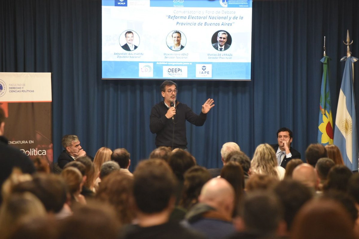 joserarteaga's tweet photo. Ayer, en la @ucalp, asistimos al Conversatorio “Reforma Electoral Nacional y de la Provincia de Buenos Aires”.

Destacamos especialmente la exposición de @SebasGalmarini, por su claridad al analizar esta herramienta política. Nuestro agradecimiento a este espacio de debate que acerca temas clave a la comunidad. 

La democracia se fortalece con información y participación activa.