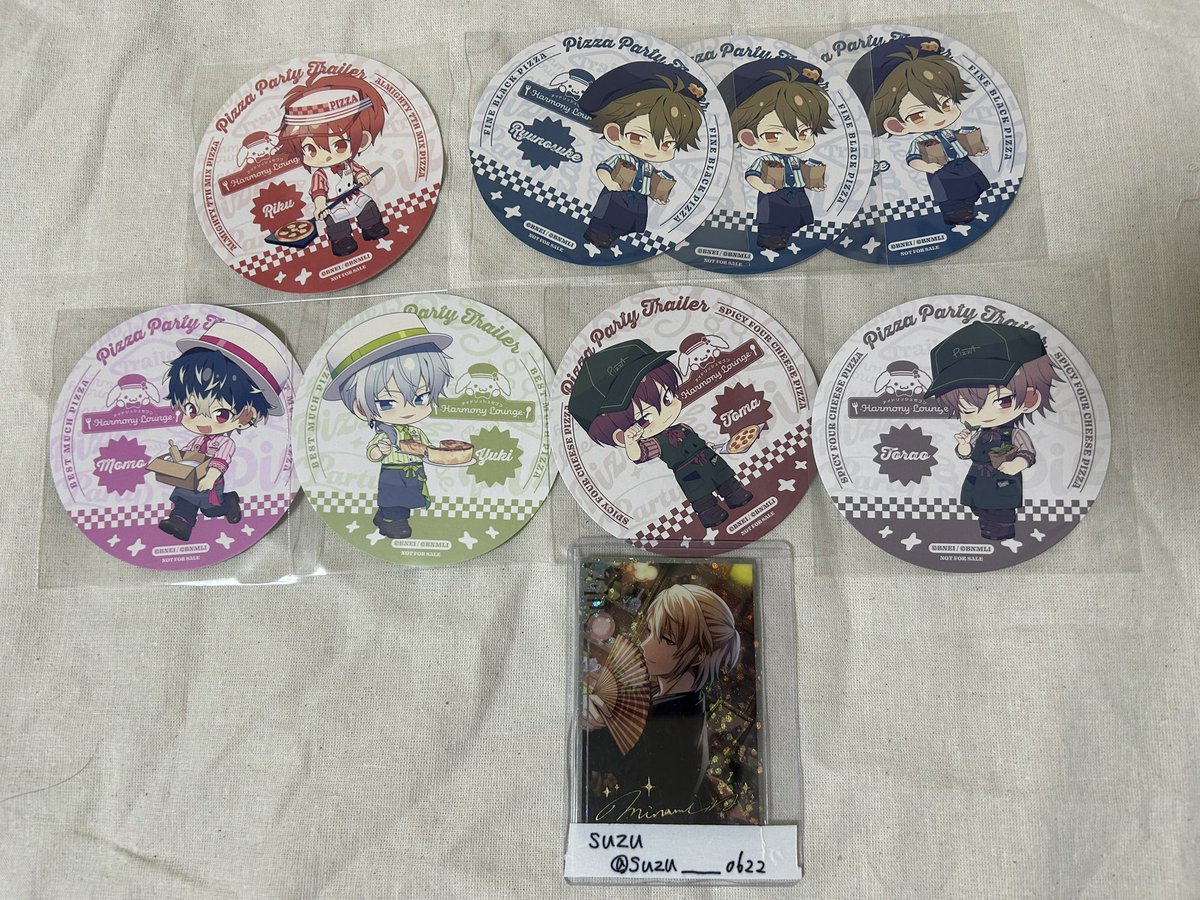 suzu___0622's tweet photo. 【交換】 アイドリッシュセブン アイナナ アニカフェ Pizza Party Trailer

譲　コースター 陸 龍之介 百 千 トウマ 虎於
アクスタ 龍之介 千 悠
ステッカー 楽

求　同種巳波

大阪手渡しまたは郵送
龍之介含む方優先
お気軽にお声がけください https://t.co/LyTVFmt54K