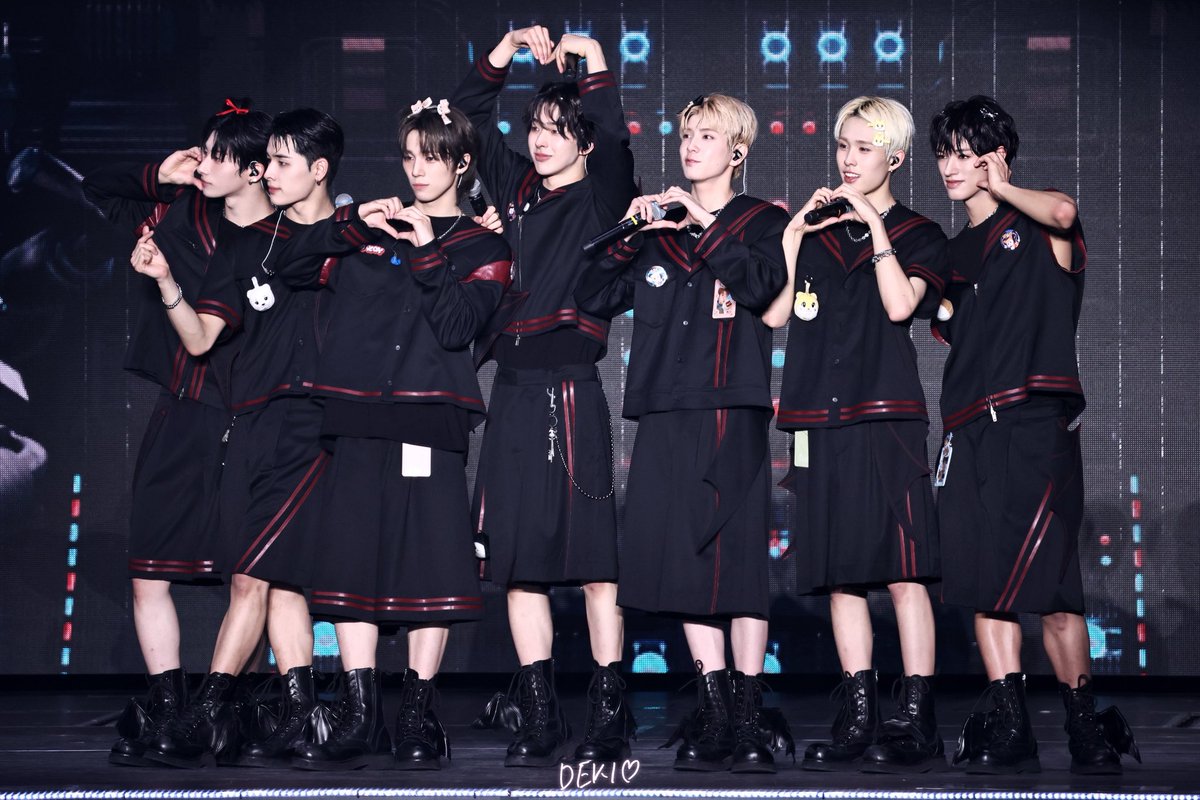 Ddddeki00's tweet photo. 20260612 NEXZ LIVETOUR 2026 
in OSAKA

#NEXZ 
#넥스지 
#ネクスジ https://t.co/mk3HNpJoip