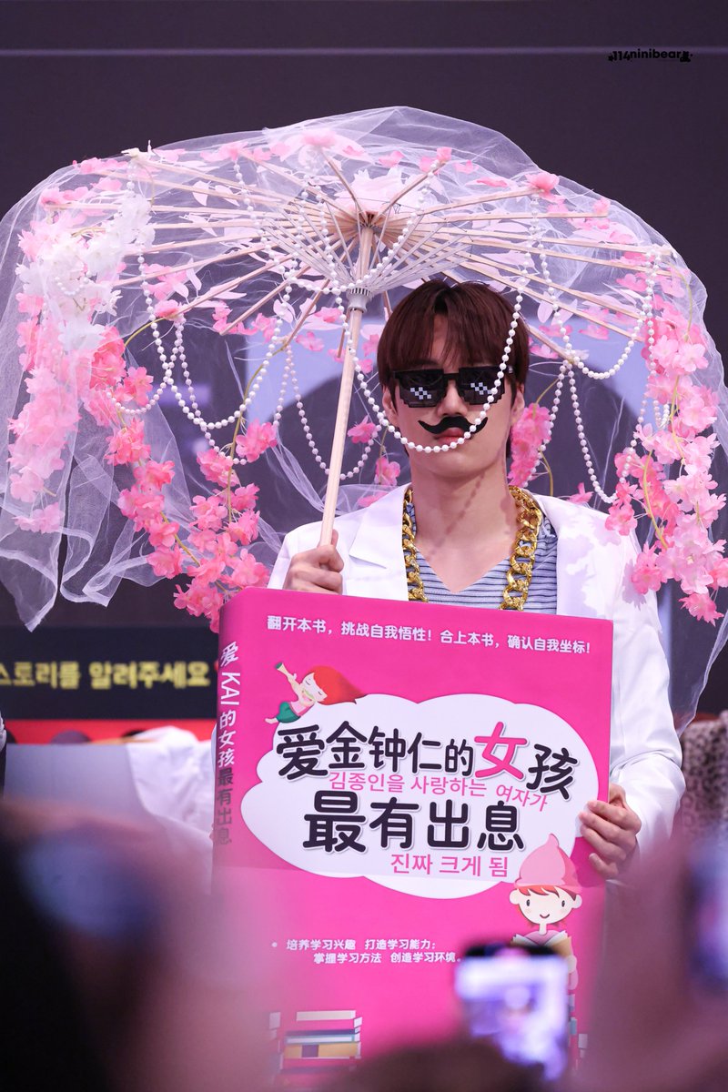 114Ninibear's tweet photo. 260612
Hong Kong Fansign.

감기 빨리 낫기를🫳🏻🫳🏻

#카이 #엑소카이 #종인 #KAI #JONGIN #カイくん https://t.co/C8fD8xxxwb