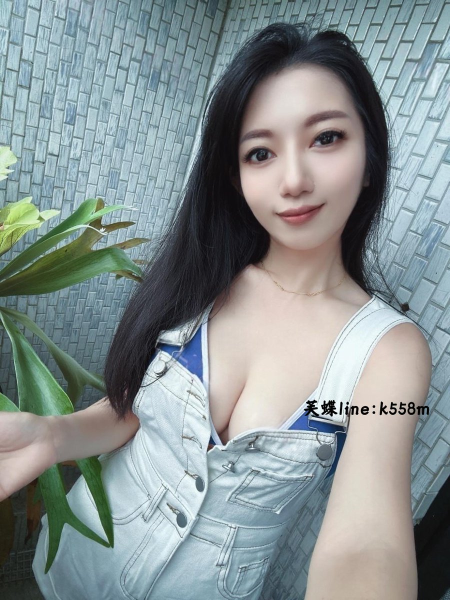 l01645525's tweet photo. 有人願意和單親媽媽交個朋友嗎？
可以親嘴的那種
#不嫌棄單親媽媽按❤️ https://t.co/gPKYSPZnhG