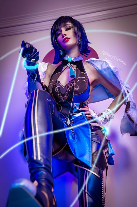 Aery Tiefling - 1 pic. Roll a six and I'll let you lick them~💙 https://t.co/wQeyv68kGZ
