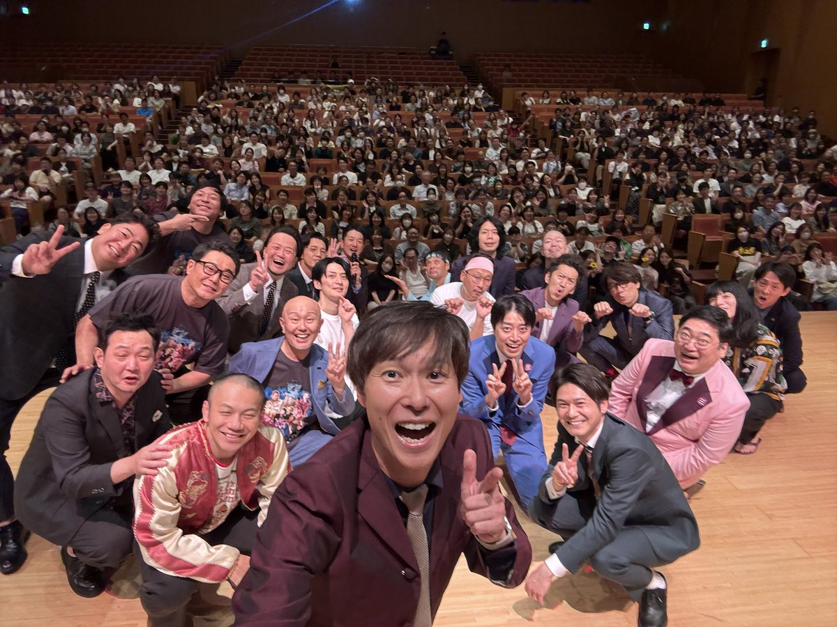 takizawa0914's tweet photo. ザ・セカンドツアーin福岡、
ありがとうございました！！
来られた方、映っていますでしょうか？
今から飲みますー！ https://t.co/Xd0YXE8bWg