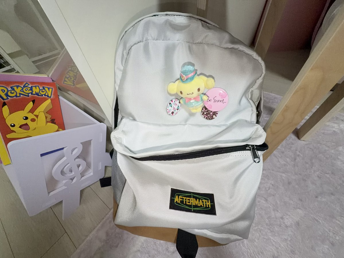 miggifly's tweet photo. 근데 사실 틈으로 파리가 가끔 보임.... https://t.co/cVPp8G5hWS