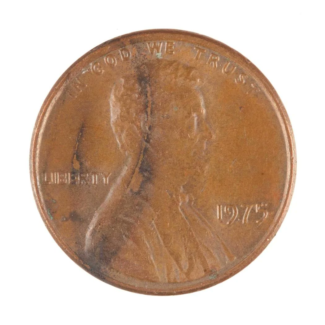 sovrnart's tweet photo. Congrats to the recent collectors of these rare Cents

each with a "Significant" patina trait.
each possessing unique character.

🤷‍♀️ some sniped from sellers who don't know their traits 
🤷‍♀️ some flipped at trait-based repricings

try putting this string in https://t.co/VcTXlpwQ14 to explore the traits of these four: 2981, 583, 9693, 1557

& find trait-filterable recent listings, sales ledger, Trait Atlas, Sets, and other cool stuff there too 👀👊