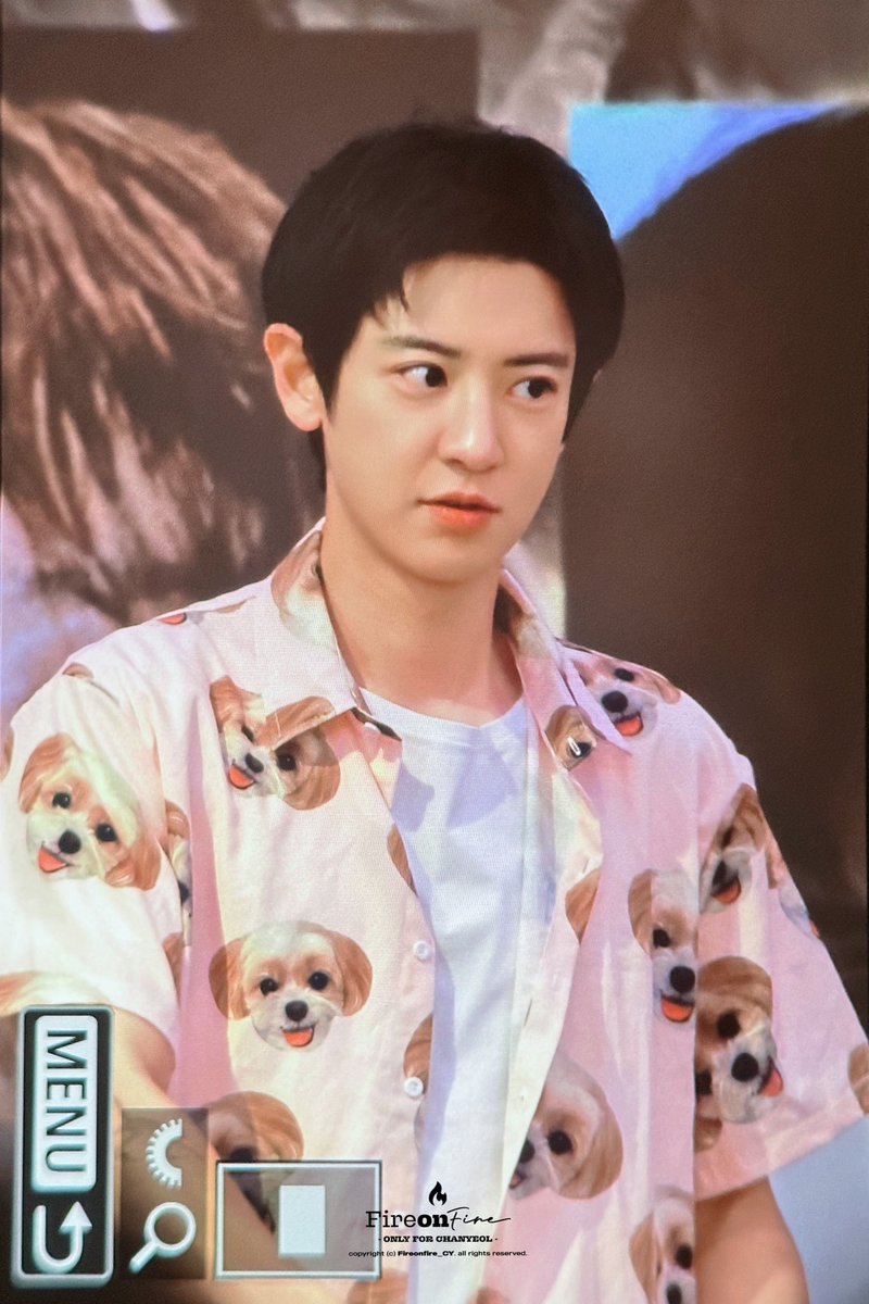 Fireonfire_CY's tweet photo. 260612 XiaoMang 홍콩 팬사인
#CHANYEOL #찬열 https://t.co/FQHXlRXK8D