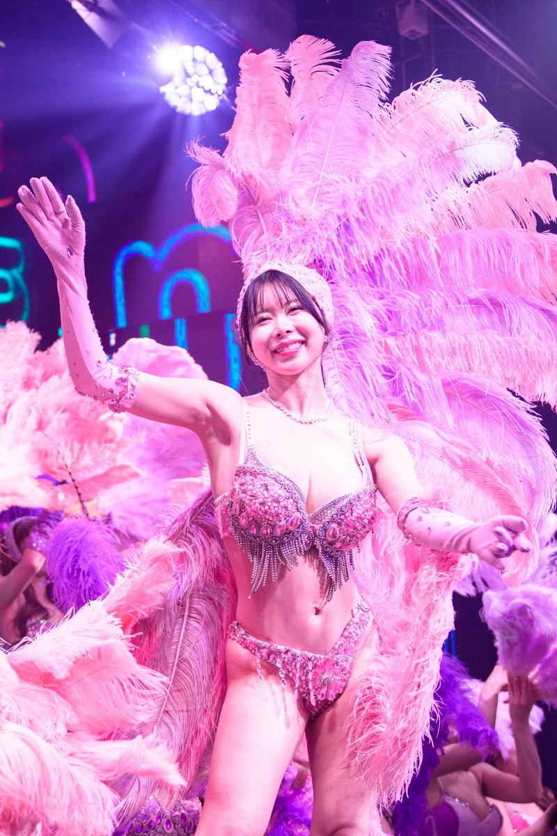 lemonpai0110's tweet photo. 安定のかなちゃん❣️
@kana_burlesque
#63Angel #63Angelかな https://t.co/VTcwVEAg4c