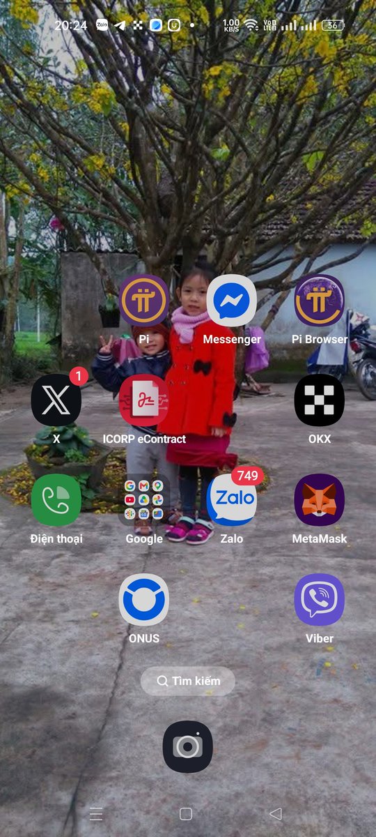 Vhao01's tweet photo. Để đây và nhắc nhở rằng mình đã từng dùng nó 🎉 bài học quá đắt quá vì lòng tin tưởng và người khác 😭 https://t.co/PkmcKQcL8z
