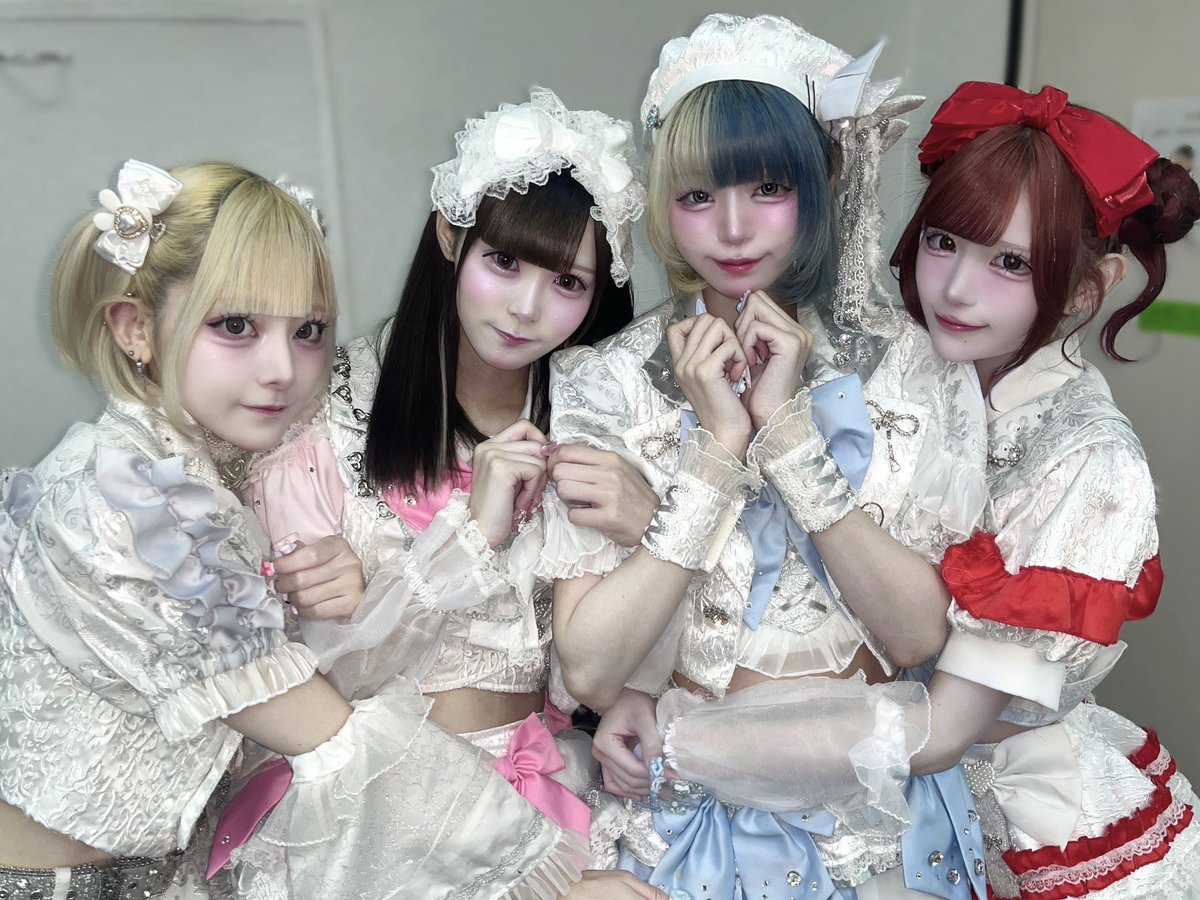 renca_official's tweet photo. 本日は「ROAR定期公演」にお越しいただきありがとうございました😈💜🎵

#リンカ https://t.co/Ks6KJhgvJG