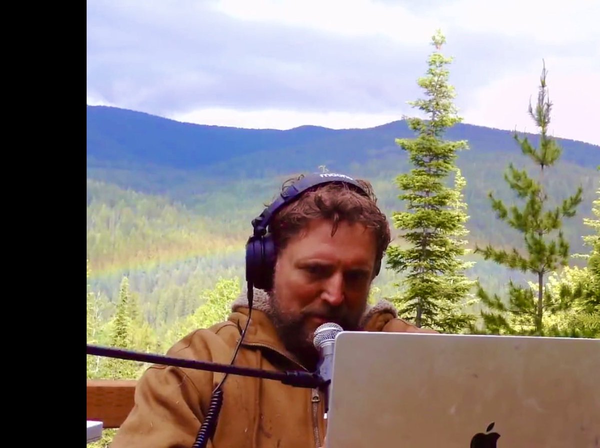 MrEdTalks33's tweet photo. At the end of Owen Benjamin stream yesterday he had an epic rainbow behind him!

To God be the glory!
@OwenBenjamin @OwenClipped https://t.co/rKwlHftcur