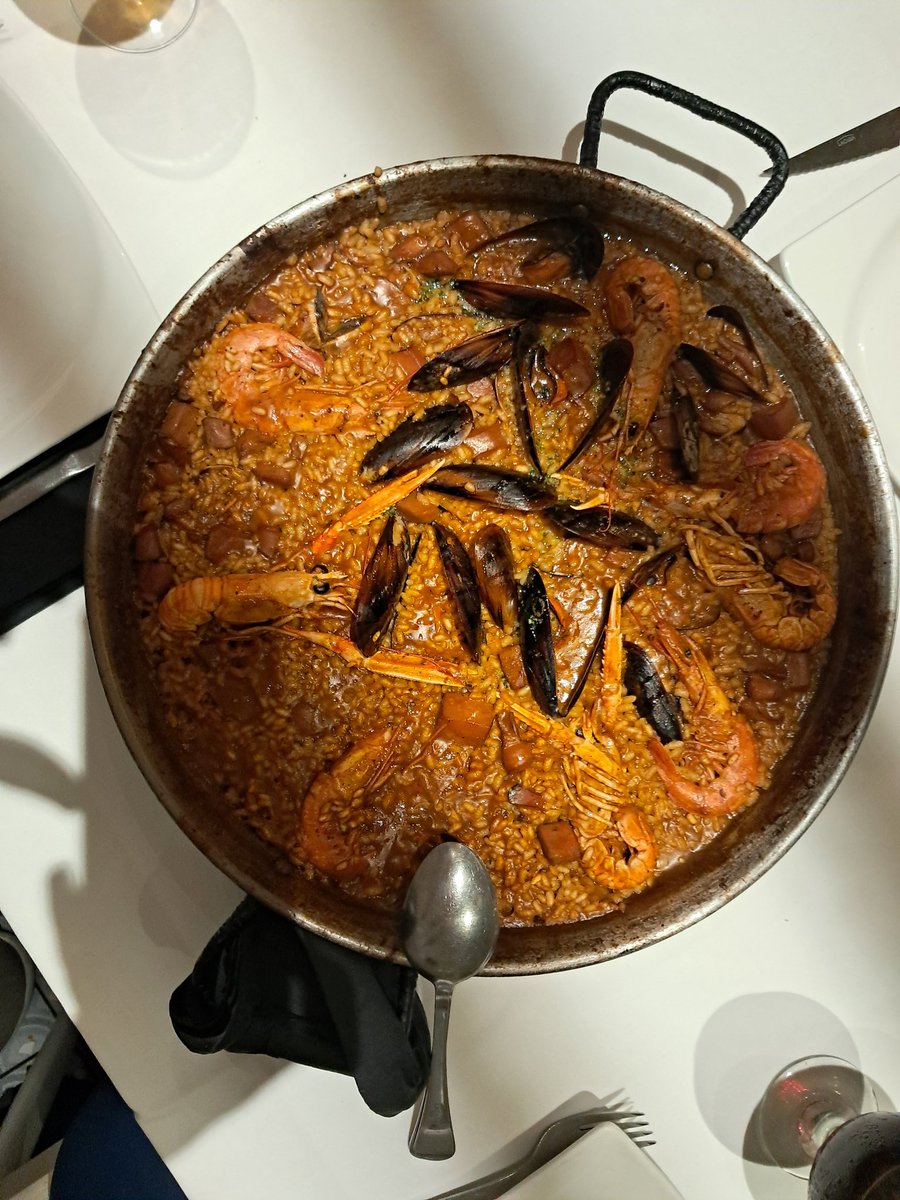 eye_state's tweet photo. Paella with the nads
@JJ_7391 @itsnacho79 @Alnitak34 @DafarmaETH @bastralcs @AlexxDumii @itsnacho79 https://t.co/avPFj7EQMk