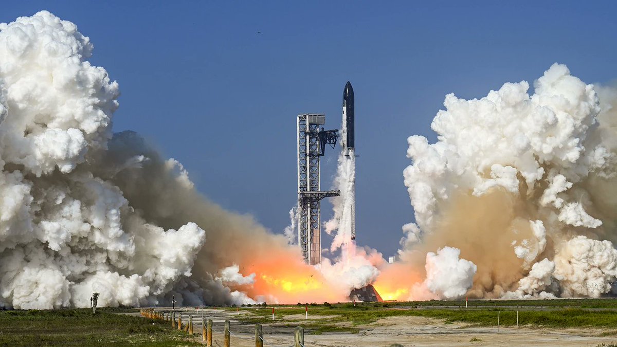 Mojomarv's tweet photo. Happy @SpaceX IPO day🎉 Make sure not to become exit liquidity:) https://t.co/5AL55k3edA