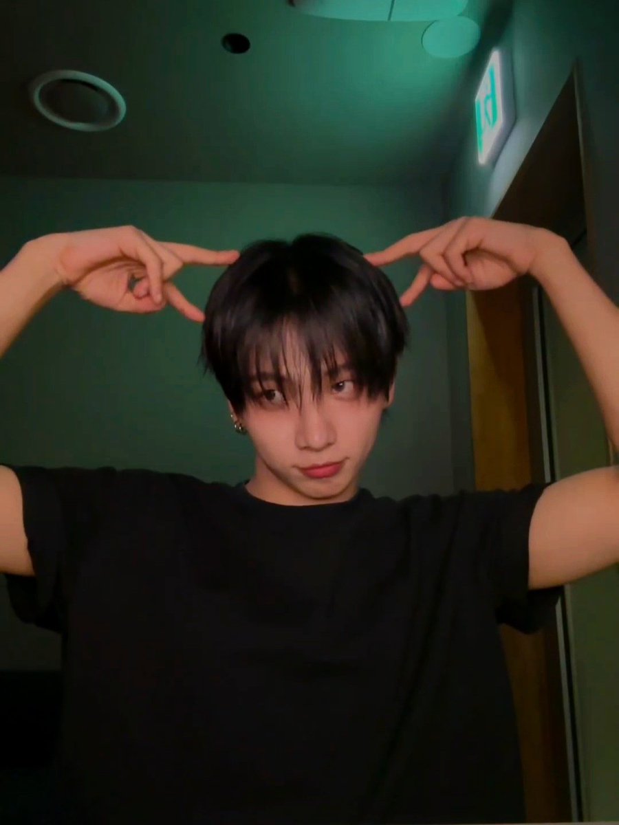 myeongiwa's tweet photo. 260612 jaehyun's wv live 📸♡ https://t.co/r2i1fXyiYq