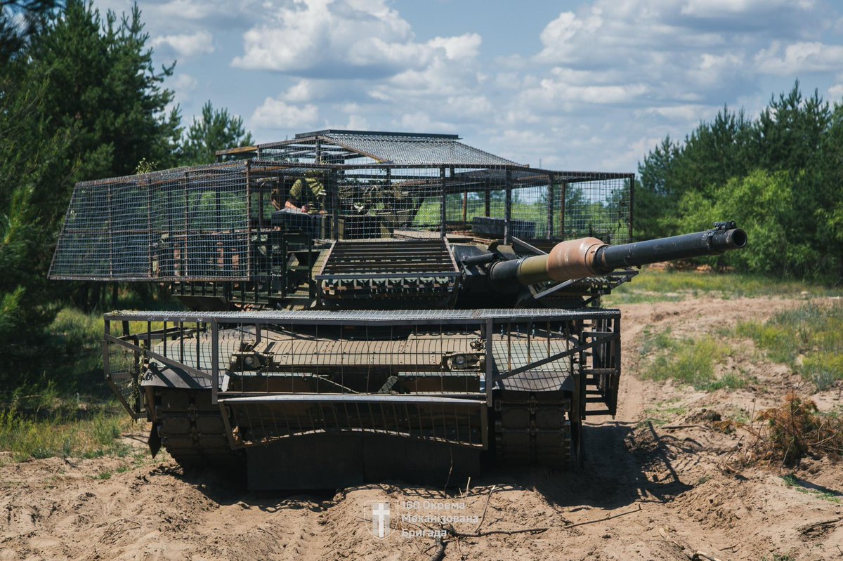 AlexDavidMart20's tweet photo. 🇺🇦📷M1A1 AIM altamente modificado en servicio ucraniano (Donados por Australia)
📌160ª Brigada Mecanizada https://t.co/mYwldRCCAi