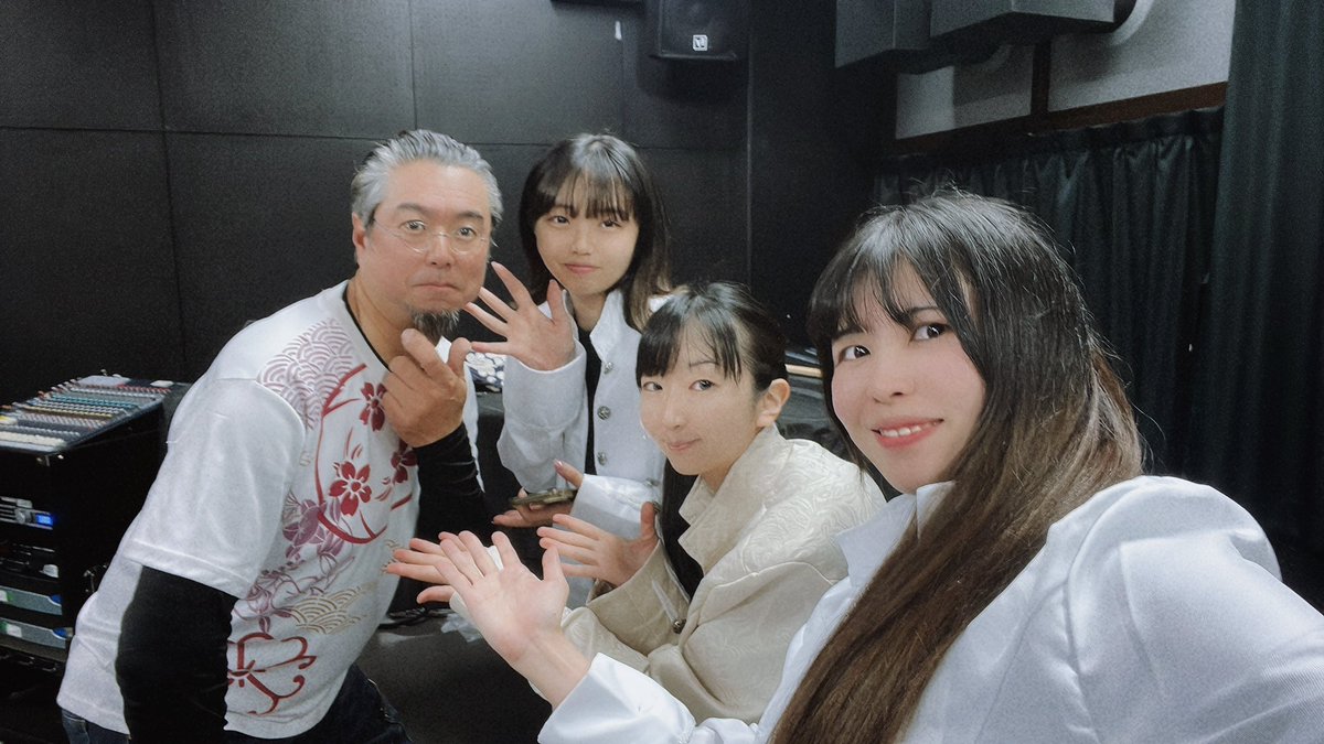 rukamaru69's tweet photo. 集中稽古４日目！！
本番が目の前に迫ってきました✨✨同じチームのみんなとパシャリ❤️どんなキャラクターなのかぜひ劇場で確認してみてください💕💕
まだまだご予約お待ちしています😊
るか扱いチケット予約
https://t.co/EXdJHXwCoy

#えばれく https://t.co/AXQl5elKyf