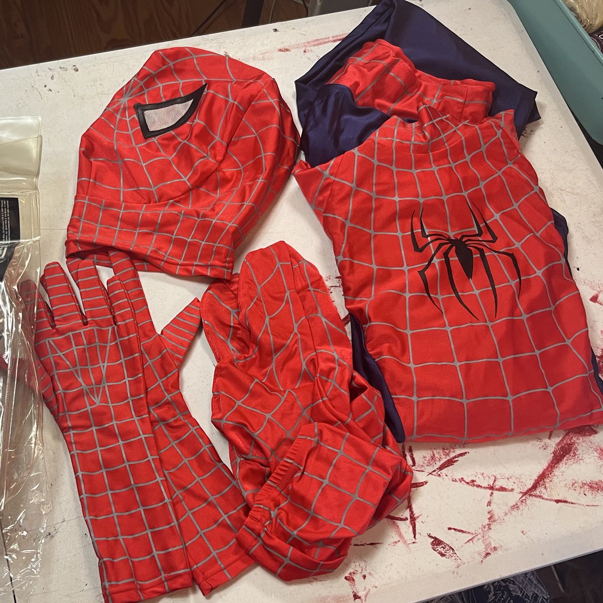 tynamiteyt's tweet photo. THE JAPAN-EXCLUSIVE SPIDER-MAN SUIT IS HERE https://t.co/eGZdHwsbKy