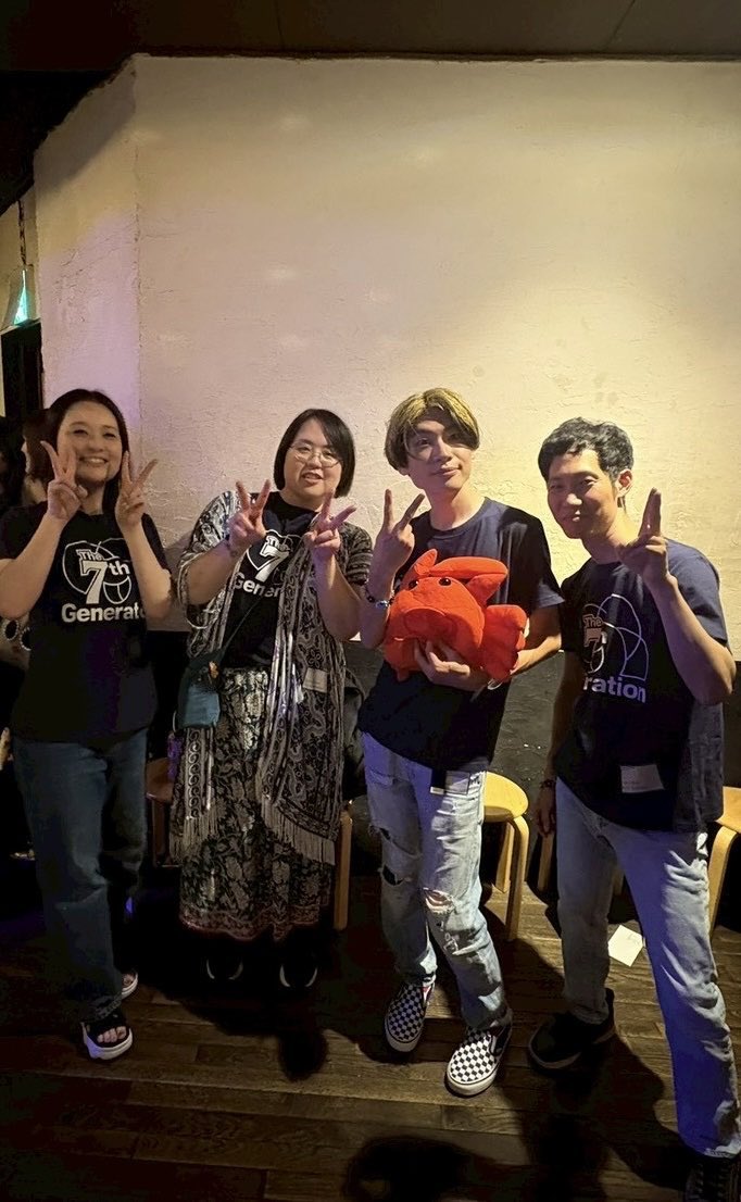 thqwzSI8hw2727's tweet photo. 改めてジコリカイLIVEご参加いただいた皆さまありがとうございました🎸🎤🎹🥁

2バンドで演奏させていただき、またオリジナル曲も披露できて感無量です😆✨

どのグループにも個性があり、たくさんの勇気をもらいました🔥
声援も嬉しかった☺️

#ジコリカイLIVE
#The7thGeneration
#全員ボーカルバンド https://t.co/mYCdxXwYaQ