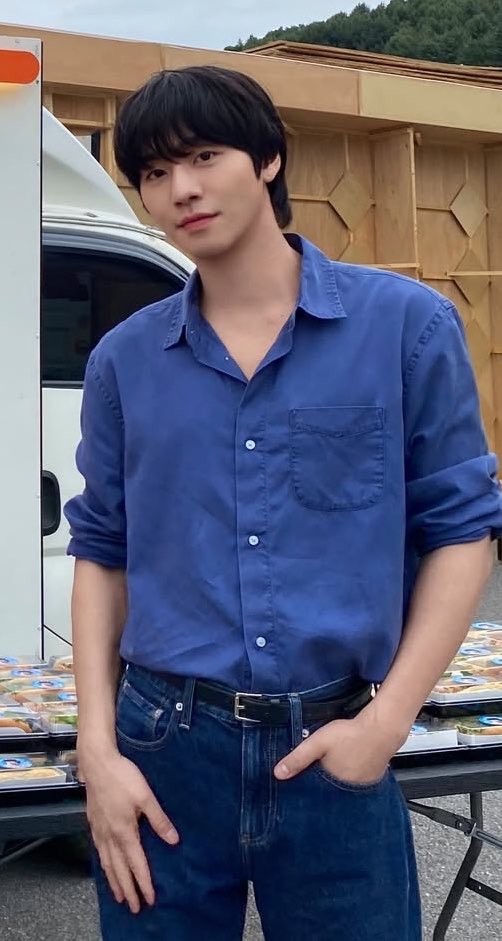 ahsahs0417's tweet photo. 지난번 목격짤도 그렇구 강한은 덮머로 오나보다 
덮머 오예스 야르 컴온 https://t.co/2YCQSUh5OM