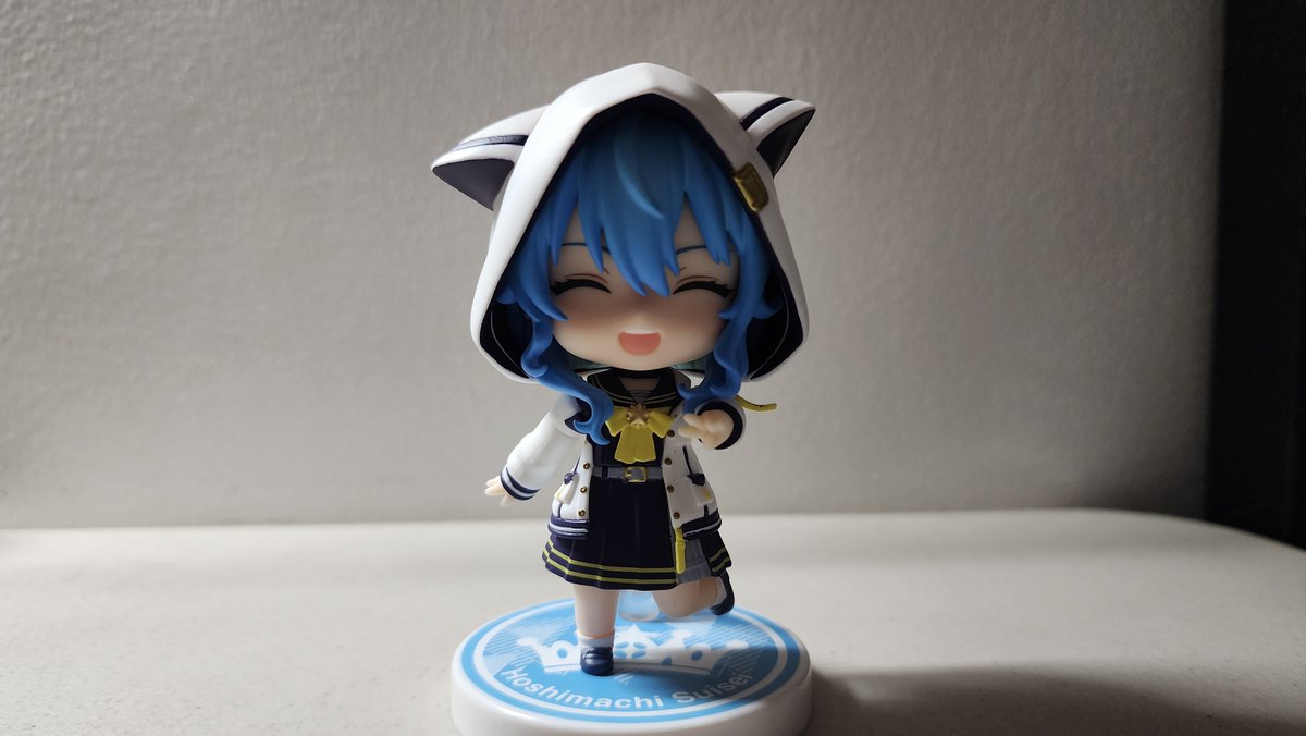 PhoenixGray05's tweet photo. #星街すいせい I swear I tried to make her look cute but the lighting just brought out the Suiciopath in her https://t.co/a0NOymRFVm
