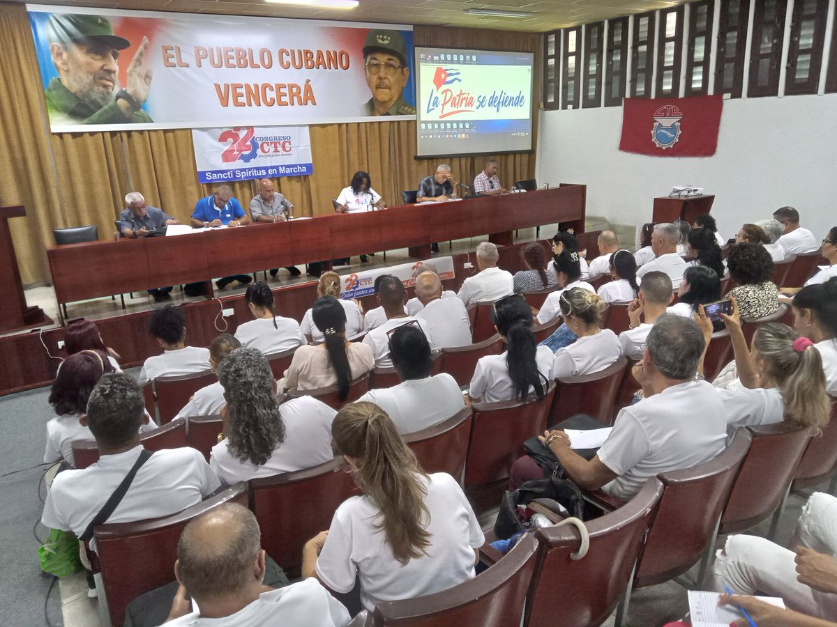 CTC_ProvinciaSS's tweet photo. Efectuado el Secretariado extraordinario ampliado para examinar el cumplimiento de los acuerdos adoptados derivados del proceso orgánico 22 Congreso de la CTC en #SanctiSpíritusEnMarcha
@EkaterinaGowen 
@Cuba_CTC https://t.co/qRsFpksN7Y