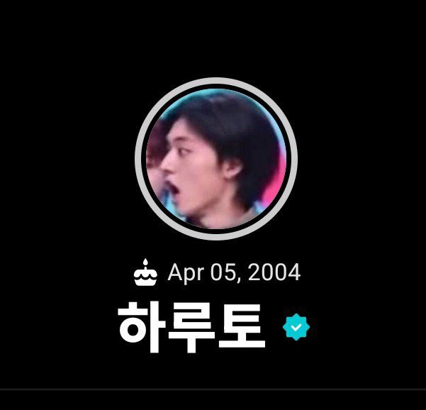 pictoru_'s tweet photo. อ้ยยยยเอ้นดูมากกกก🥺 ฮารุโตะเปลี่ยนรูปโปรไฟล์วีเวิสเป็นโม้เม้นตอนที่ประกาศ first win M Countdown 🏆😭 https://t.co/JjBq1qzjBU