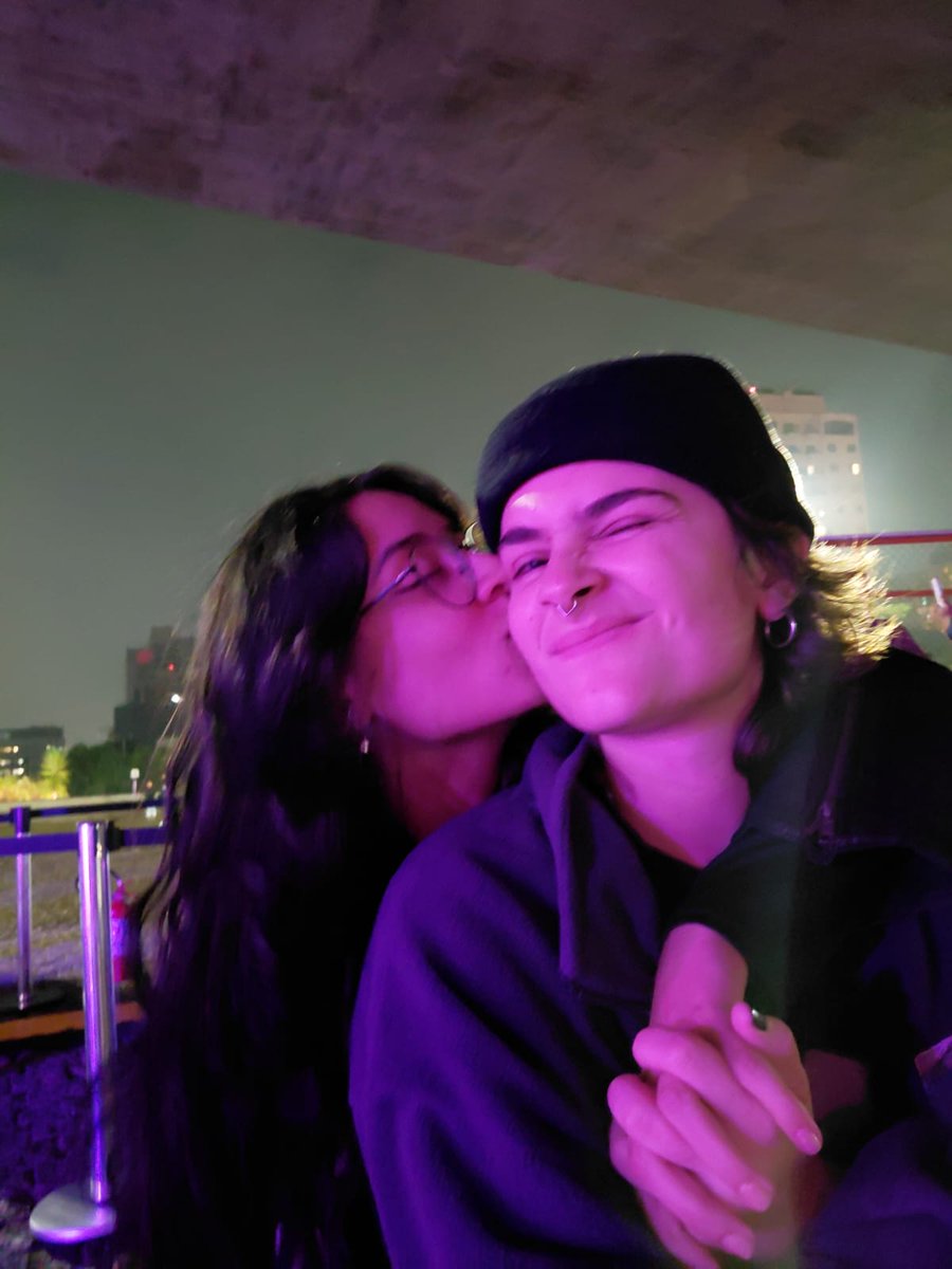 kaydiboca's tweet photo. feliz nosso dia meu amor 💘 https://t.co/BuP7Rk1WKa
