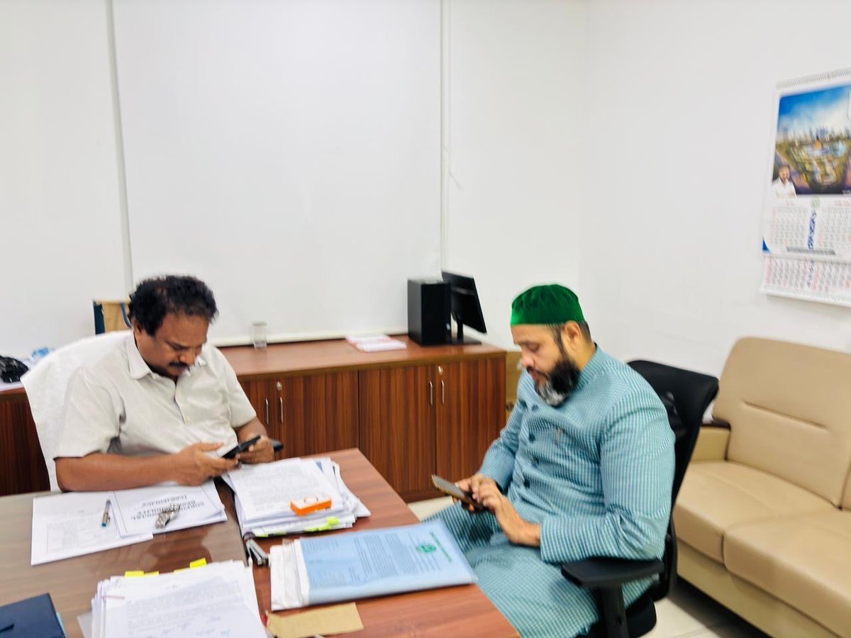_MirzaRahmath's tweet photo. Sadar-e-Mohtaram Janab Naqeeb-e-Millat Alhaj Barrister @asadowaisi Sahab, President AIMIM MP Hyderabad, ki hidayat par aur Janab Habeeb-e-Millat Alhaj Akbaruddin Owaisi Sahab, MLA Chandrayangutta Floor Leader AIMIM ki zeir-e-nigrani mein, https://t.co/zqlC9HeCUB