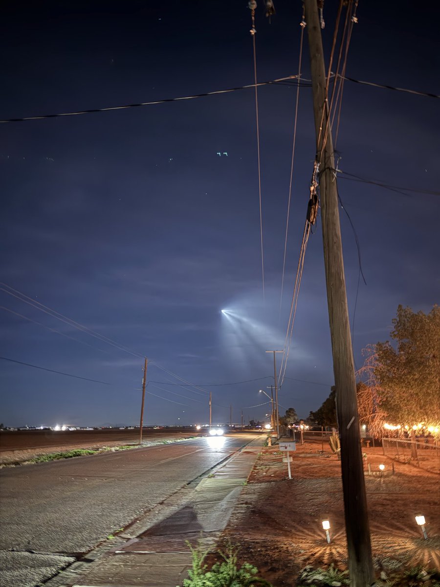 JustinTime_AZ's tweet photo. @market_sleuth When Space X launches from California. Always a sight to see. https://t.co/BFQoGzNW29