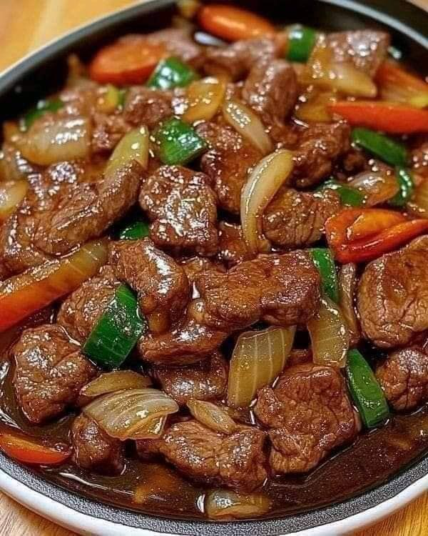 ypom3095's tweet photo. Do you like this freshly stir-fried beef? https://t.co/EknQbwVz5L