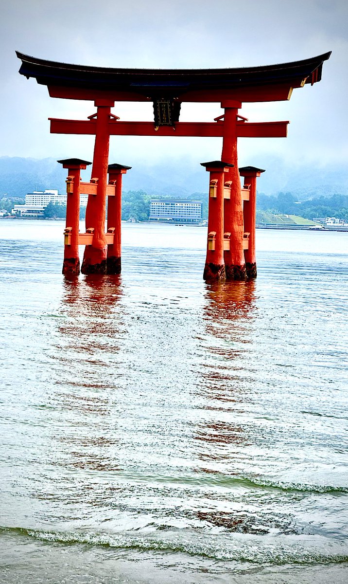 tbs_tsp's tweet photo. 先日、縁があって8年ぶりに広島(嚴島神社を含む)を訪れることが叶ったので、この楽曲(https://t.co/edghLQXvfp @YouTube)の響き具合を深められてとても良かったです https://t.co/0vOmfymvnY