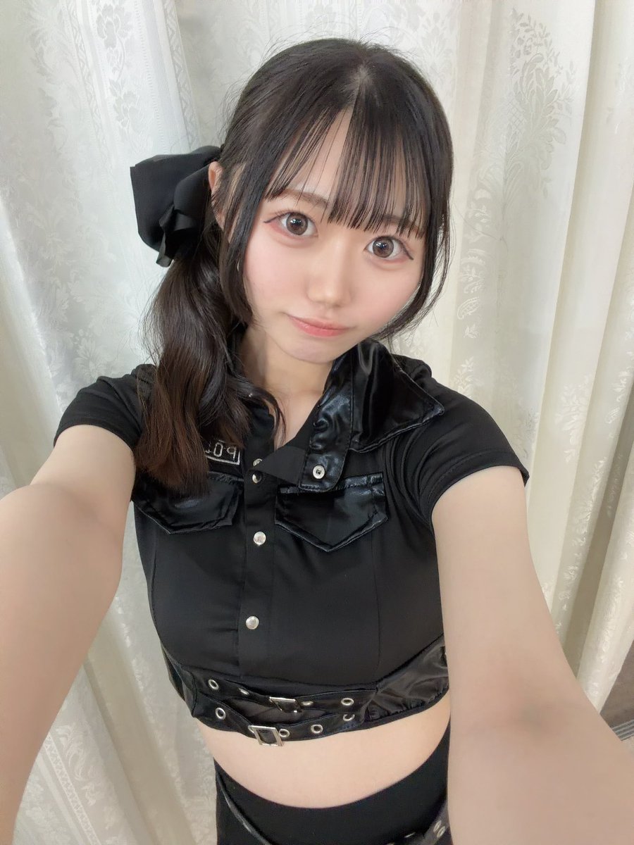 にこ tweet media