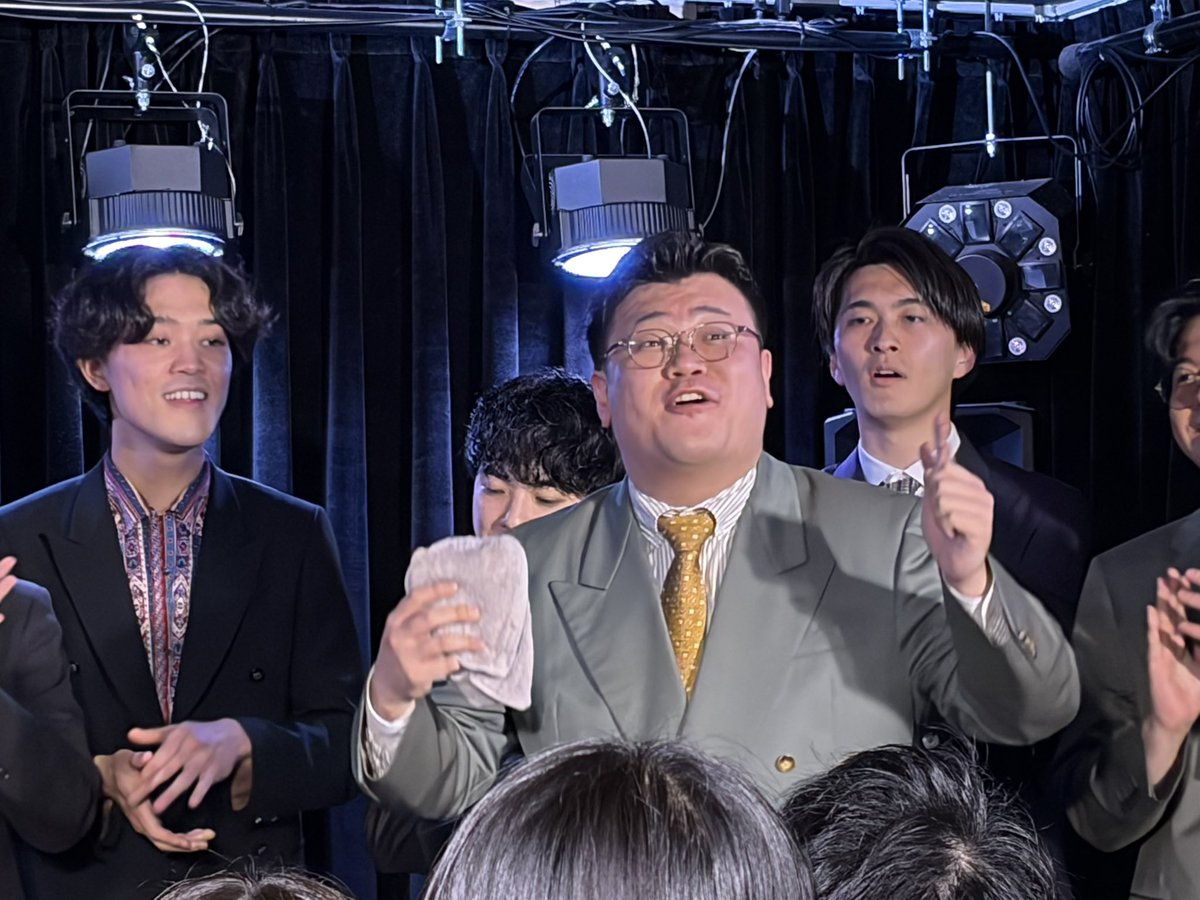 imacoshuu's tweet photo. 第4回サモエドありがとうございました！
舞台でギターを弾きました
とても盛り上がってよかったです https://t.co/OBK75vW0OU