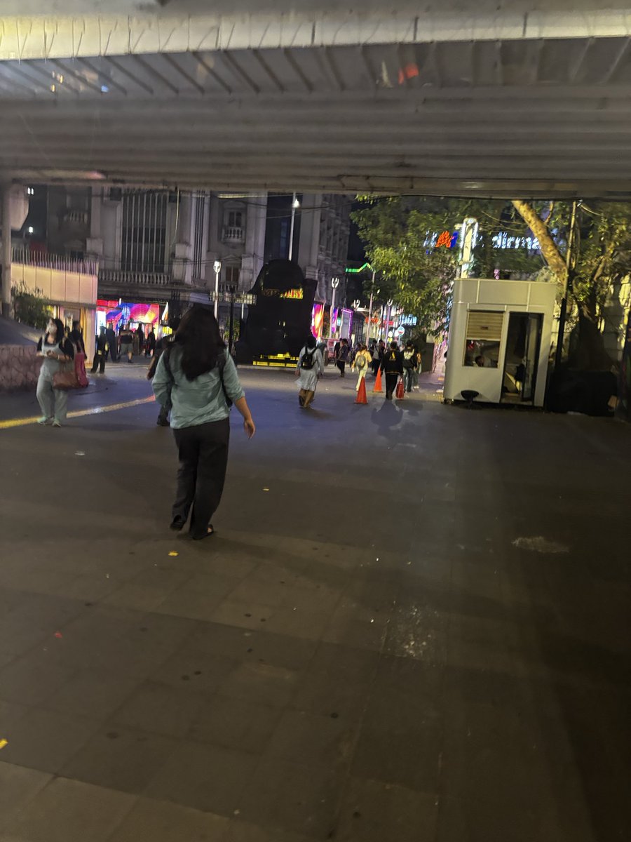 rerefd's tweet photo. Terowongan Kendal juga lancar, jam 8.40 https://t.co/NFisdlUdEz