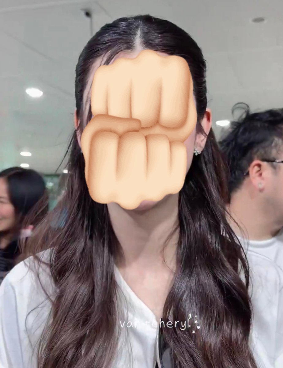 lenas_hair's tweet photo. my forever baby🥺

#lalinalena #ลีน่าลลินา https://t.co/BHUv44S2zK