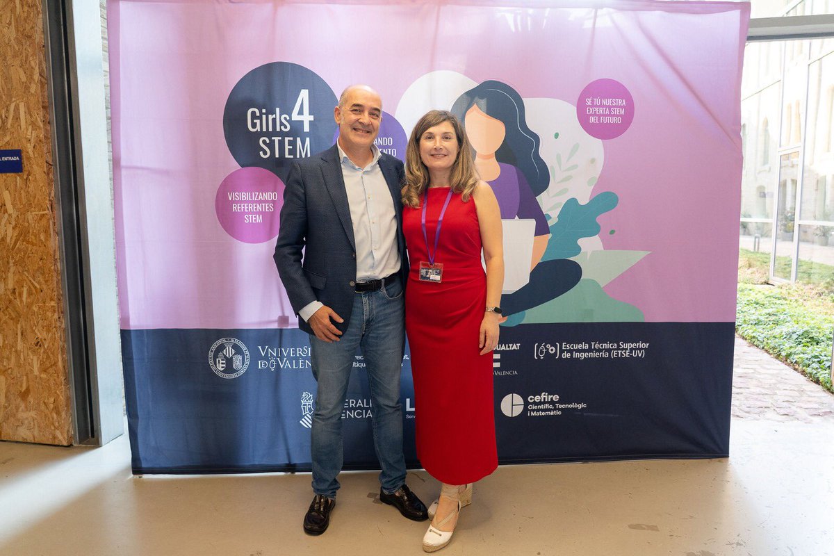 MujeresEnII's tweet photo. Nuestras compañeras de grupo Silvia Rueda Pascual @sruedapascual, fundadora de @Girls4STEMVLC, junto a Marta Ruiz Server @marruise @NTTDataSpain estuvieron en VII edición de Premios #Girls4STEM 
Les acompañó Alejandro Blasco @fablasco @COIICV 
¡Enhorabuena a Premiad@s!
@cciinfor https://t.co/ScEAflgnjd