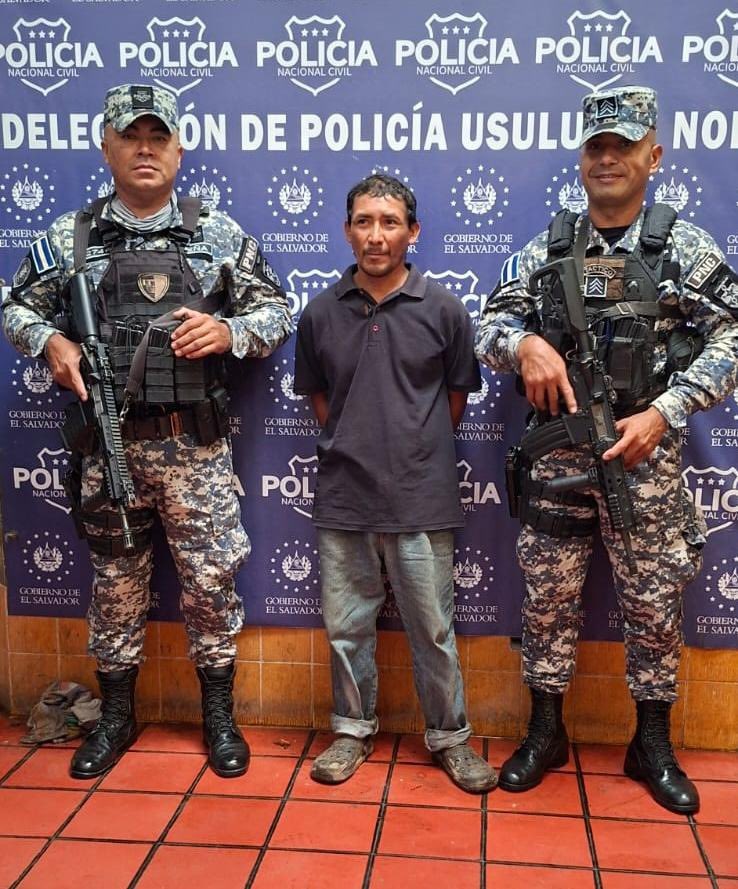 oriente_es's tweet photo. Con orden de la @FGR_SV, la @PNCSV reportó la captura de  José Luis Hernández Cortez, de 41 años, por el delito de homicidio agravado en grado de tentativa. Los hechos ocurrieron el pasado 27 de abril, en el cantón Concepción, distrito de Berlín, #Usulután Norte.
@elsalvador https://t.co/3ov9VkZuNb