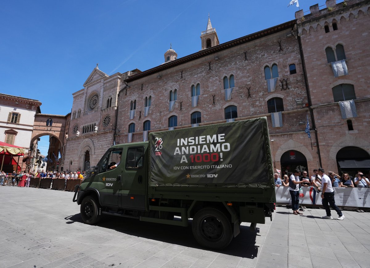 Leonardo_live's tweet photo. #IDV, a #Leonardo company, and the @Esercito are taking part in the @millemiglialive, the historic international motor race, united by passion, teamwork, and the spirit of one of Italy’s most iconic journeys.

This year’s edition saw the participation of Leonardo Chief Executive Officer and General Manager Lorenzo Mariani, who joined the Chief of Staff of the Italian Army, Lieutenant General Carmine Masiello, for part of the route, sharing the experience alongside the historic convoy and reaffirming the strong partnership between industry and institutions in supporting Italy’s technological and industrial excellence.

Throughout the race, IDV’s specialised technicians aboard the MUV 4x4 are providing technical assistance and logistical support to the #ItalianArmy’s historic vehicles, across the country’s landscapes.

Amid iconic automobiles, breathtaking scenery, and shared moments, the 1000 Miglia celebrates heritage, innovation, and the people who make this extraordinary adventure possible.

Insieme andiamo a 1000!

#1000Miglia2026