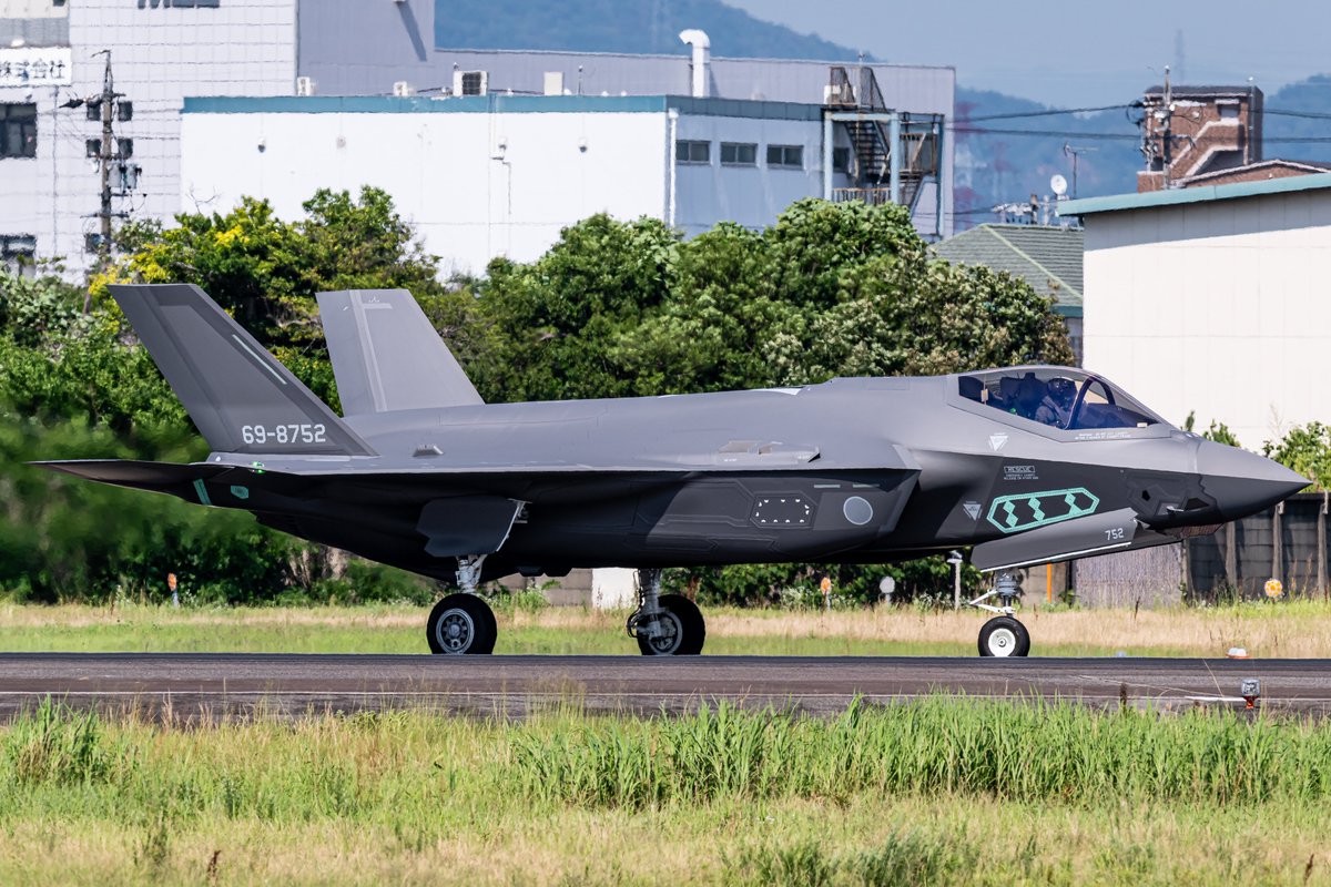 one_way_87's tweet photo. 2026.6.12 Komaki Airbase(MHI)
F-35A/69-8752 https://t.co/qPdQwAHl99