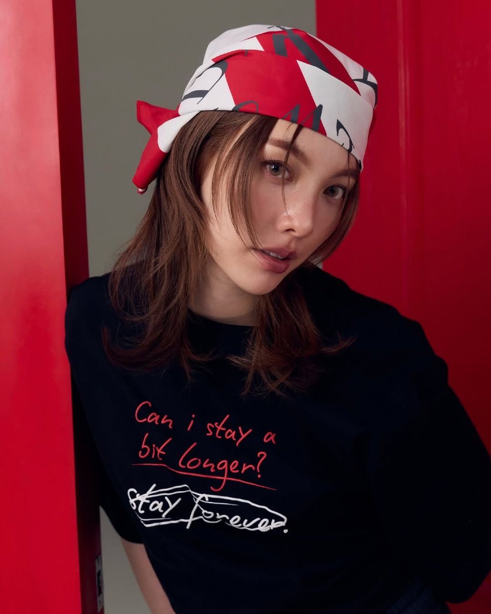 pkornns's tweet photo. this is an official request for orm kornnaphat to keep wearing bandanas because she looked way too good with them https://t.co/9jiBy2u5Ar