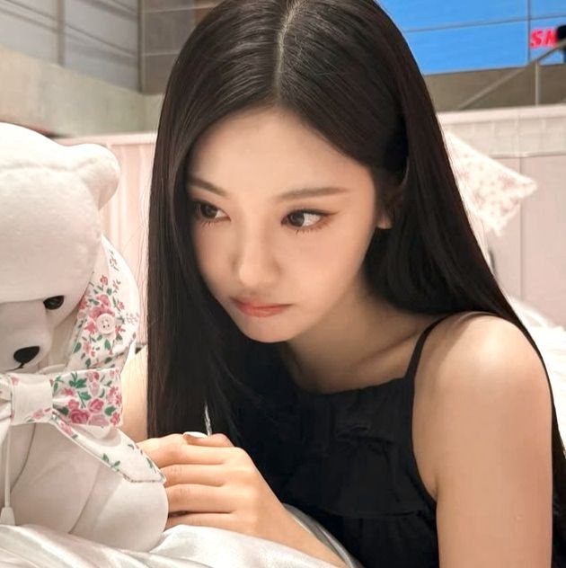 filmsofarcher's tweet photo. 🍥 . . . hello  :  day-4  .ᐟ
 
         riley   '07   she/her   +63
         fil/eng   bs psychology
         films   kpop   matcha  🌸  

         ♡ / ↻  to  be  oomfies  !!

        ╰  #studytwtph  #lifetwt
             #archivetwt #unitwt https://t.co/YRrciGPO0d
