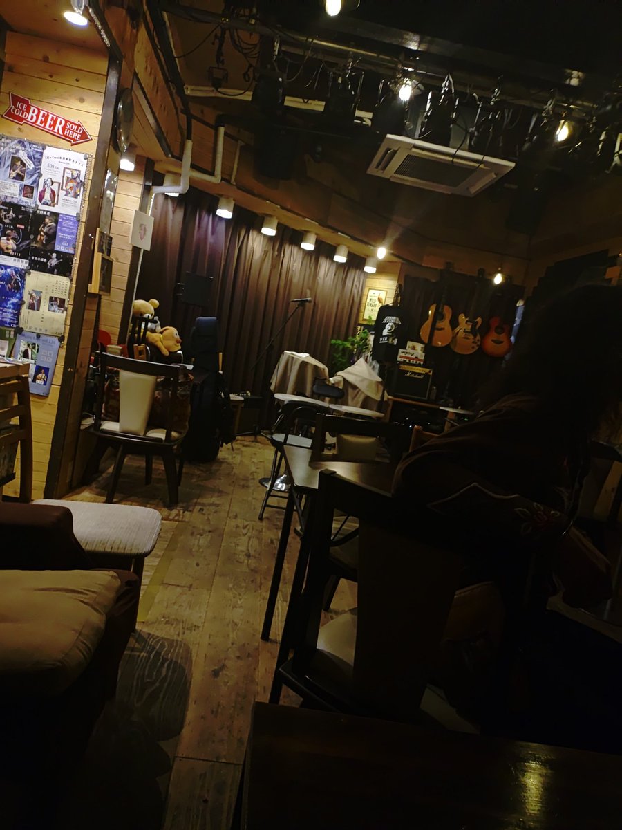 cafebarCiel's tweet photo. ライブ終了して、通常営業突入しております！ https://t.co/0sqqLAgxZc