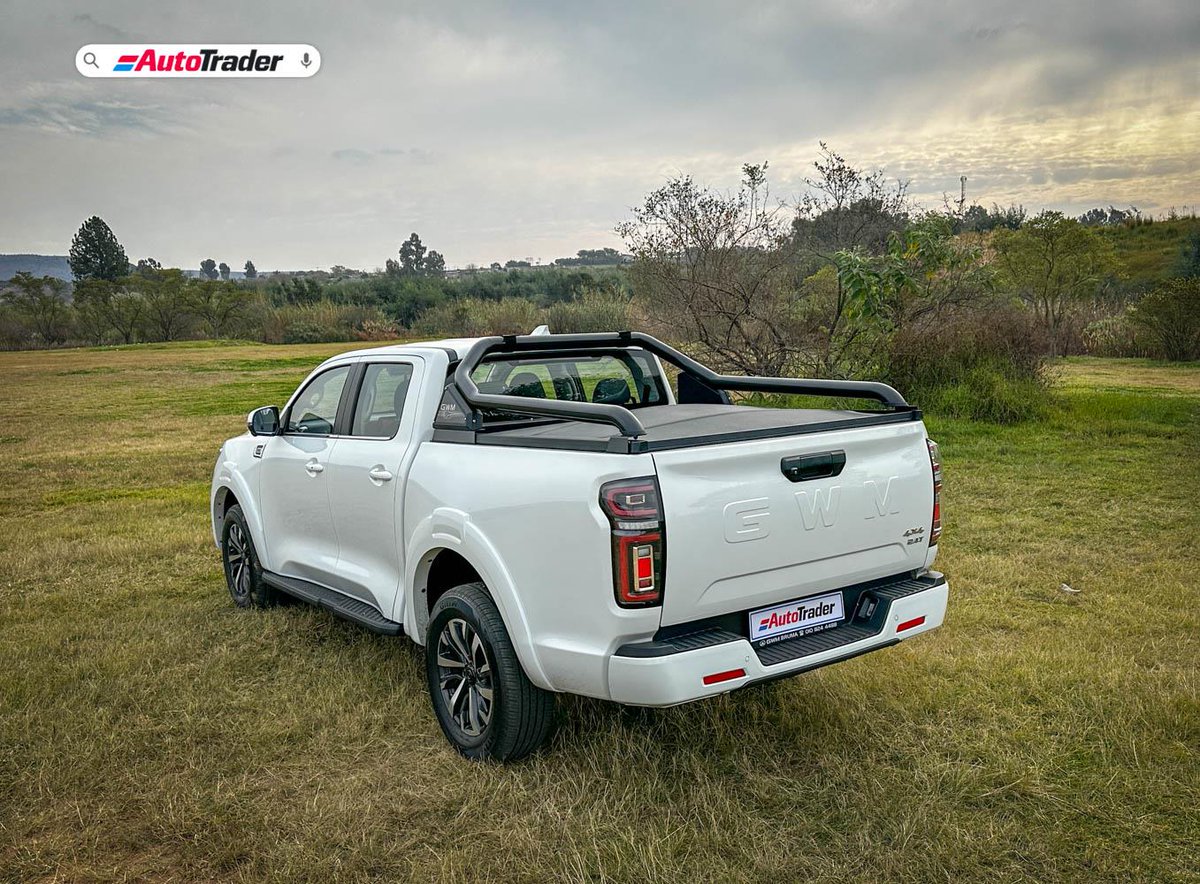 AutoTraderSA's tweet photo. The P Series has elevated itself into the realm of the Ranger and Hilux - or has it? https://t.co/CoBXOXC4kS
#GWMP300 #Bakkie #FordRanger #ToyotaHilux #DoubleCab #4x4 #BakkieReview #OffRoad
@GWMSouthAfrica https://t.co/kRLIuX8Dbe