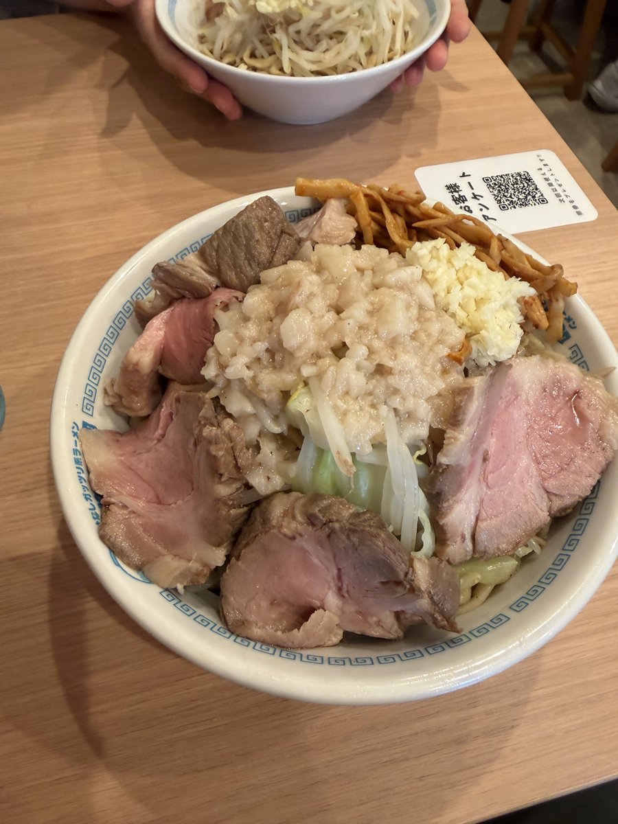 LifeisBetterWSD's tweet photo. @nekoneko_tarou_ そういえば！
塩系の汁なしを提供する店が東大前に出来ました！
知り合いの店です！
お塩公太郎です！　@osio_toudaimae 
むっちゃうまかったので機会が合えばぜひ！ https://t.co/kzSON3ooXN