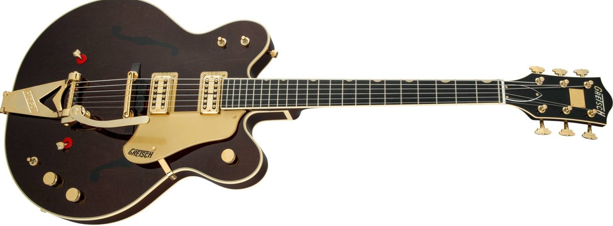 Can07213935's tweet photo. Hofner…もう30年以上演奏して無いので弾けません（笑）
ディスプレイとしては良い！
雰囲気は最高👍
リッケンバッカー4001あるし😊
後はジョンの黒いリッケンバッカー325とジョージのグレッチがあれば…🙄
高くて手が出ません💦
写真だけで😅 https://t.co/KLzpQab2ea