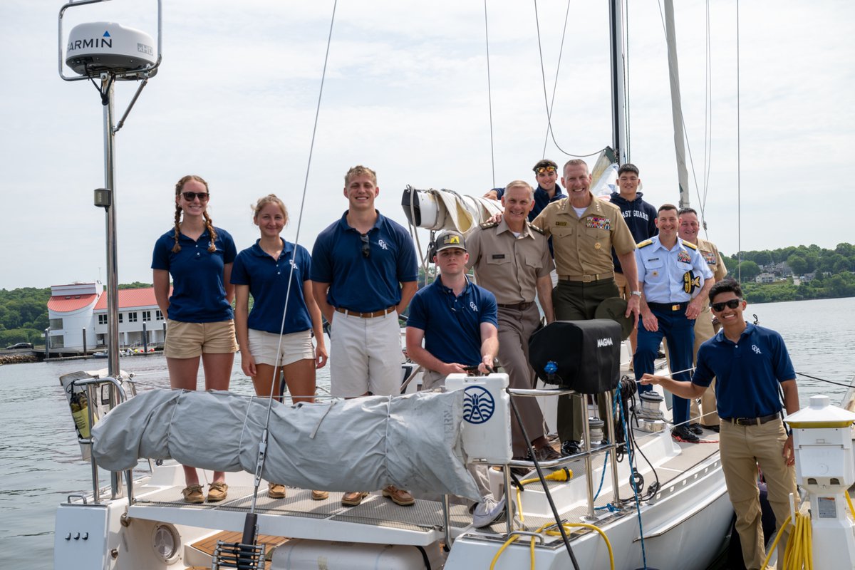 USCGAcademy's tweet photo. This week the USCGA proudly hosted the Conference of Service Academy Superintendents (COSAS), welcoming leaders from the nation’s 5 service academies for tours, discussions, and collaboration on topics of shared interest across the academies.

#USCGA #USNA #USMA #USAFA #USMMA https://t.co/Vaw7ncw6zT